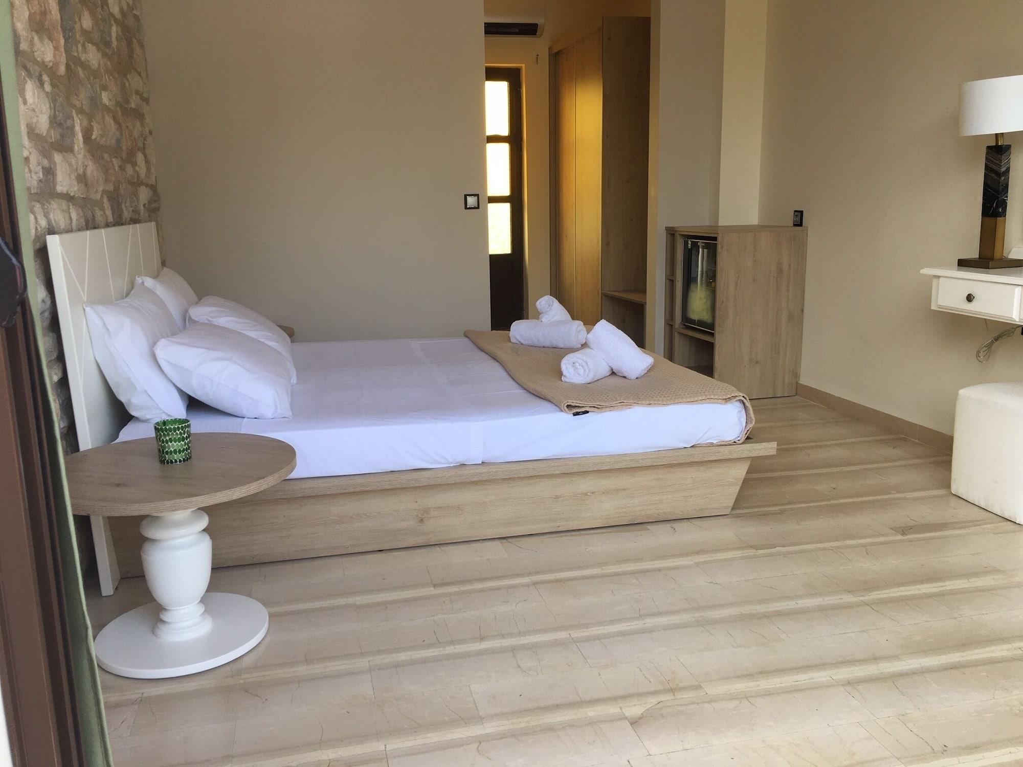 Marina Boutique Hotel Moraitika Exterior photo